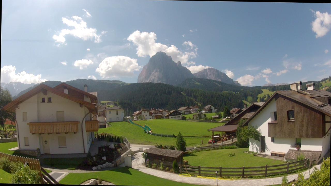 Hotel Pra Tlusel Selva di Val Gardena Exterior photo